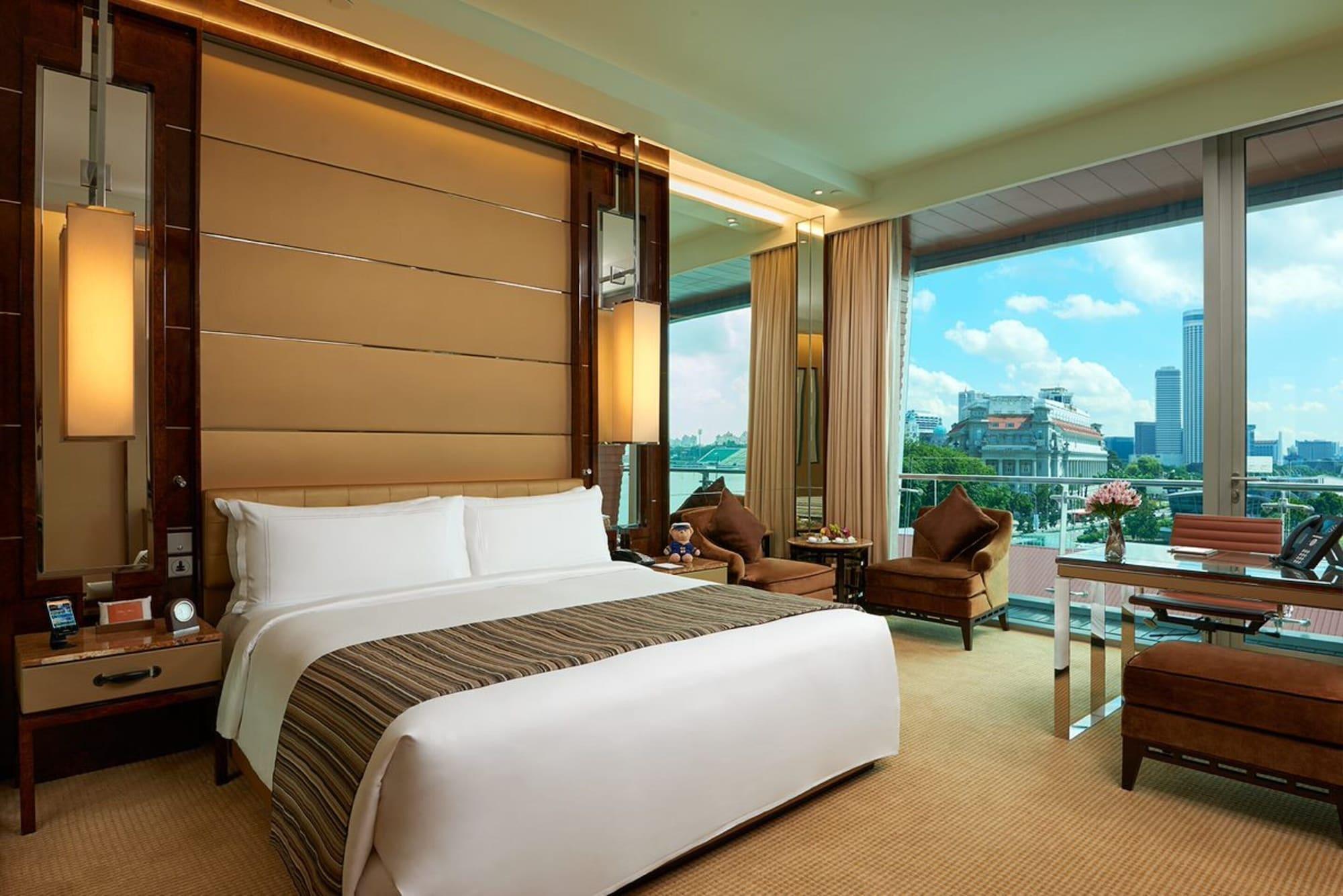 The Fullerton Bay Hotel Singapore Exterior photo